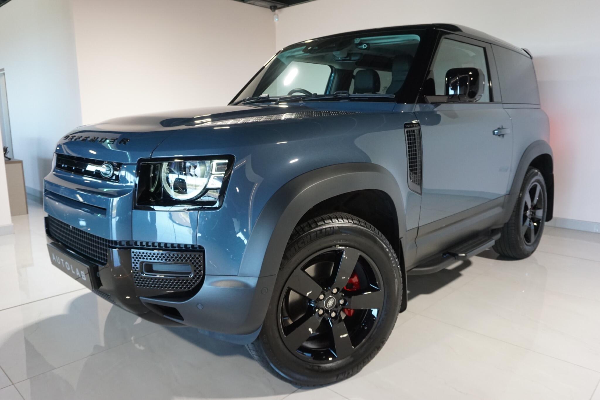 Land Rover Defender 90 2.0 P300 SE SUV 3dr Petrol Auto 4WD Euro 6 (s/s) (300 ps)